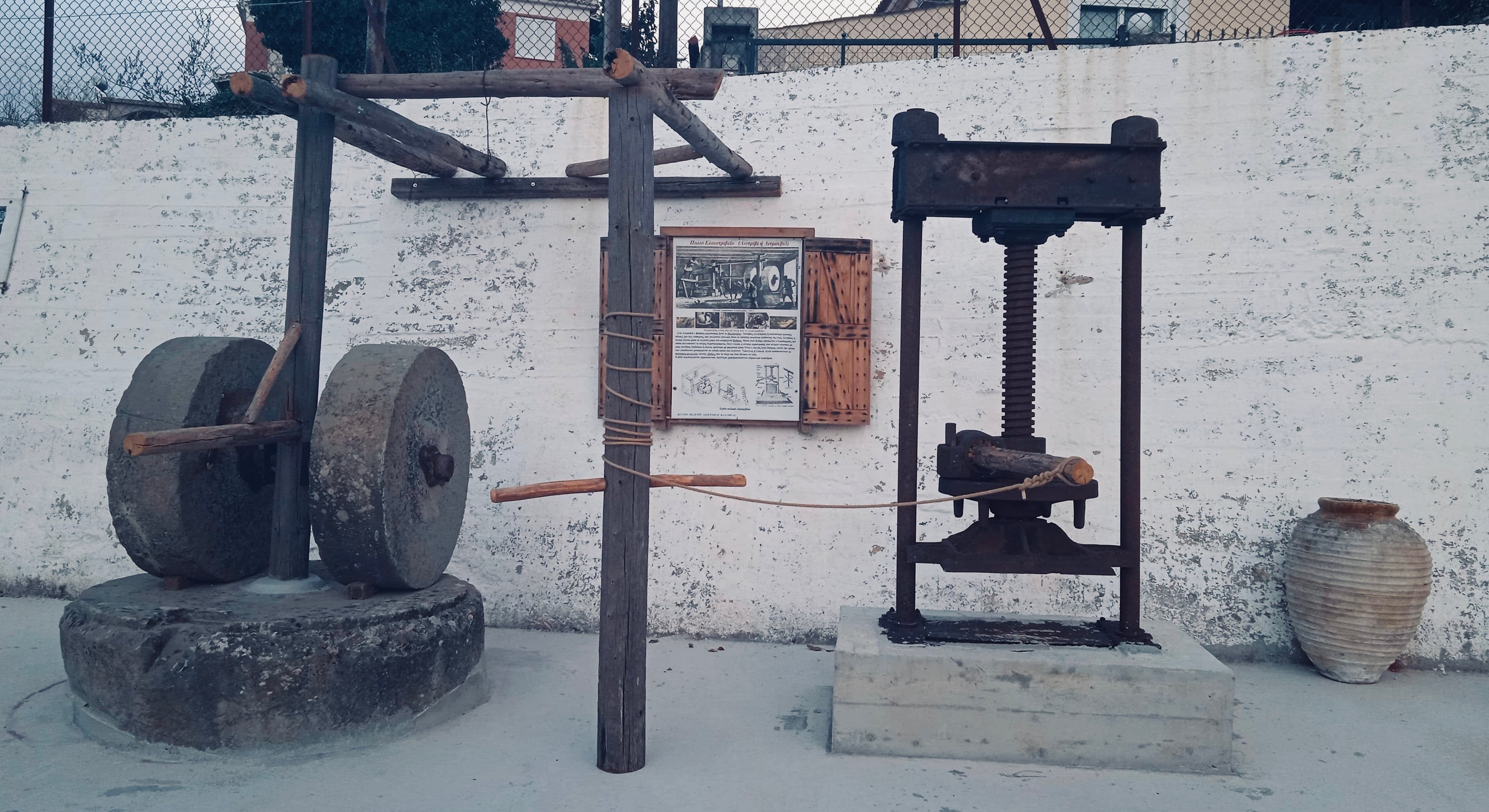 Παραδοσιακή ελληνική κληρονομιά και πολιτισμός